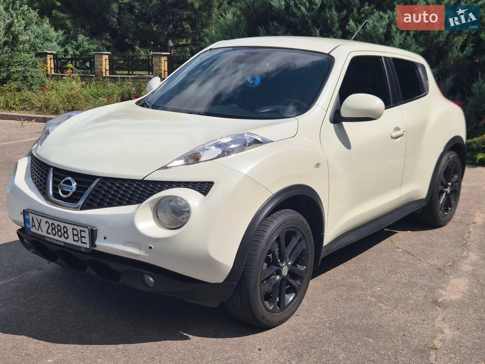 Nissan Juke, 2011