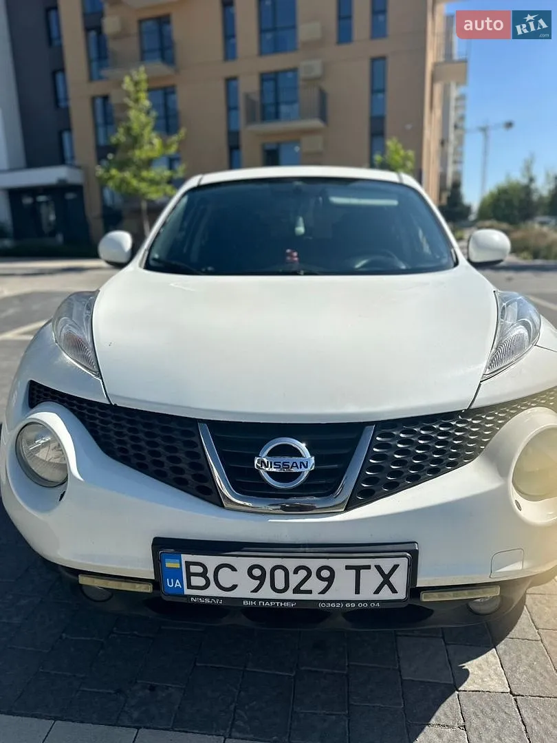 Nissan Juke, 2011