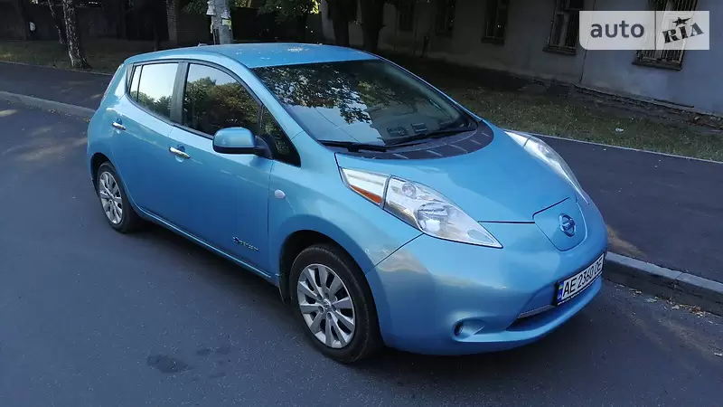 Nissan Leaf 2014 — 1