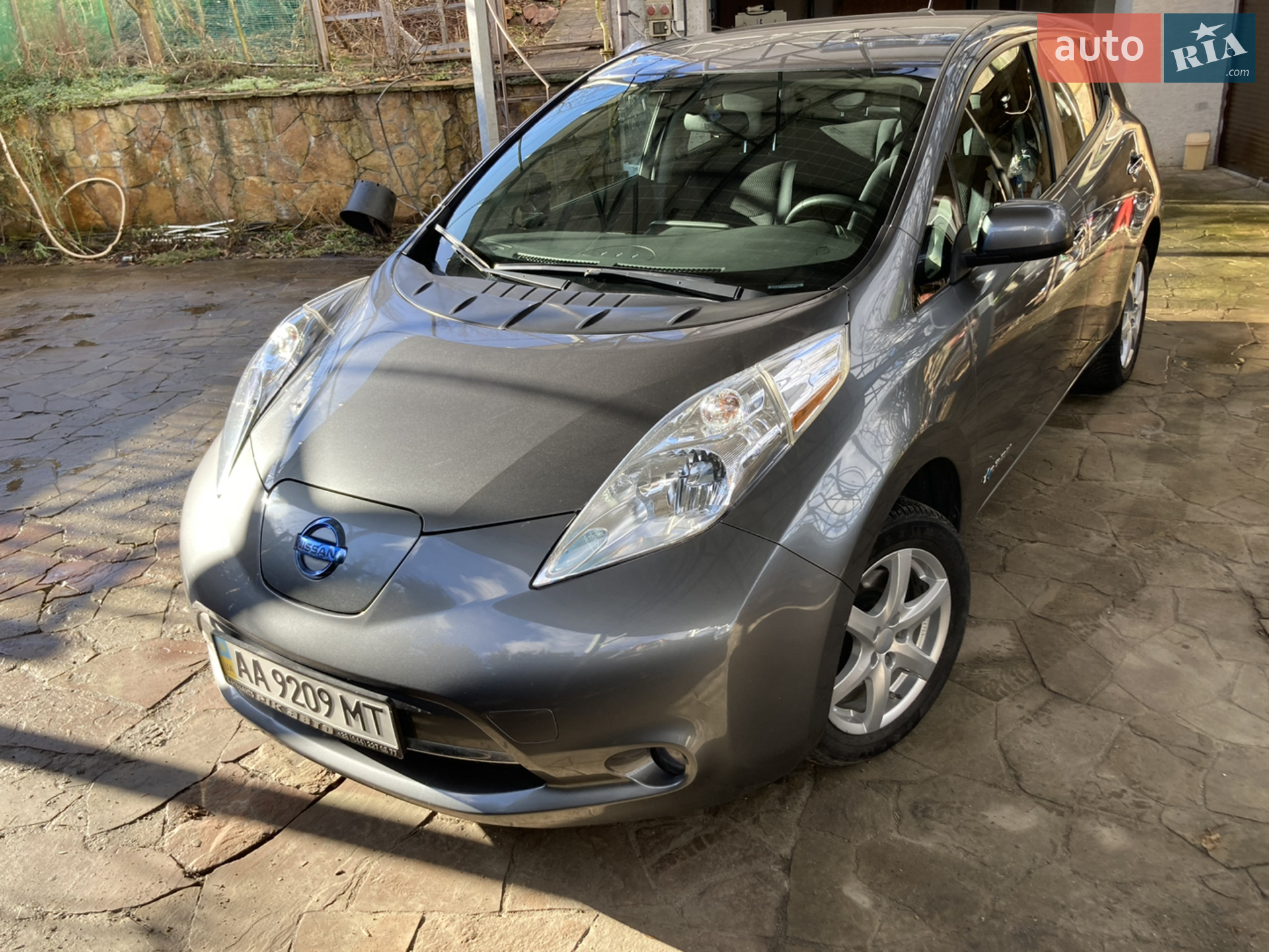 Nissan Leaf, 2015