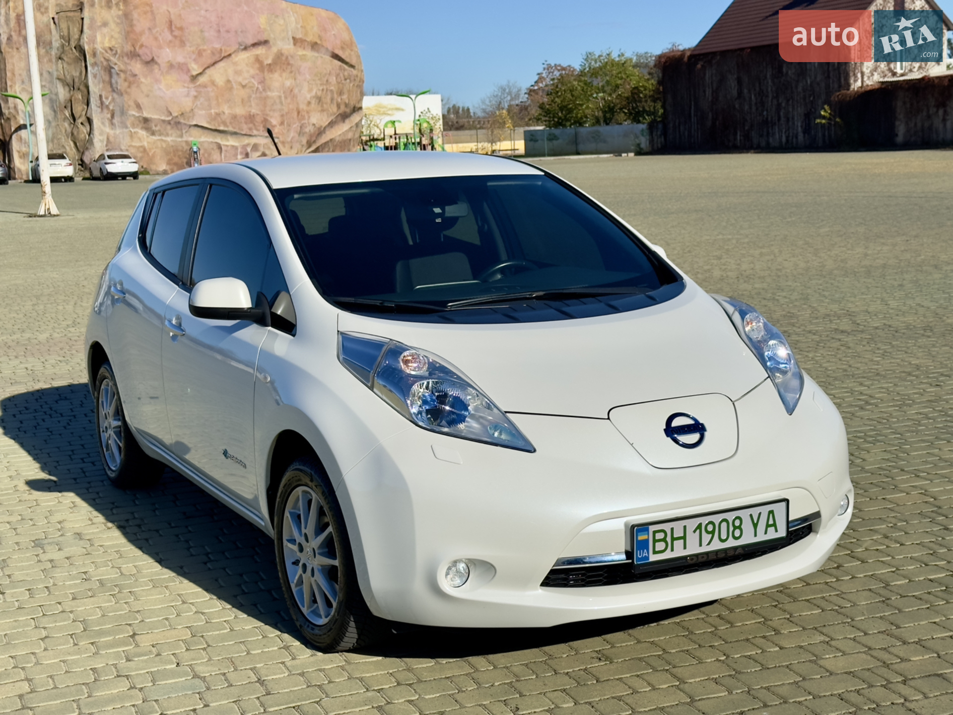 Nissan Leaf, 2013