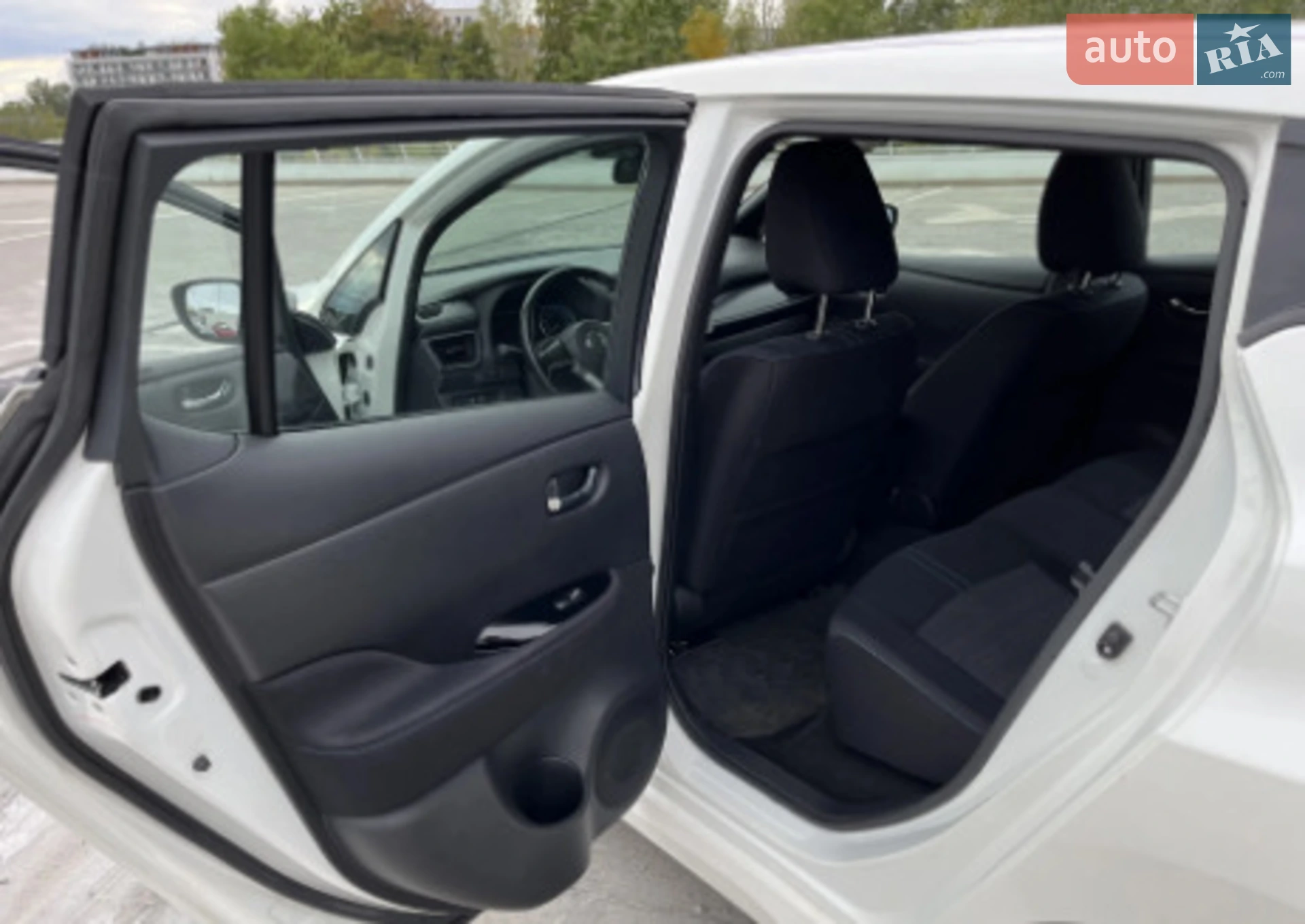 Nissan Leaf 2018 — 1