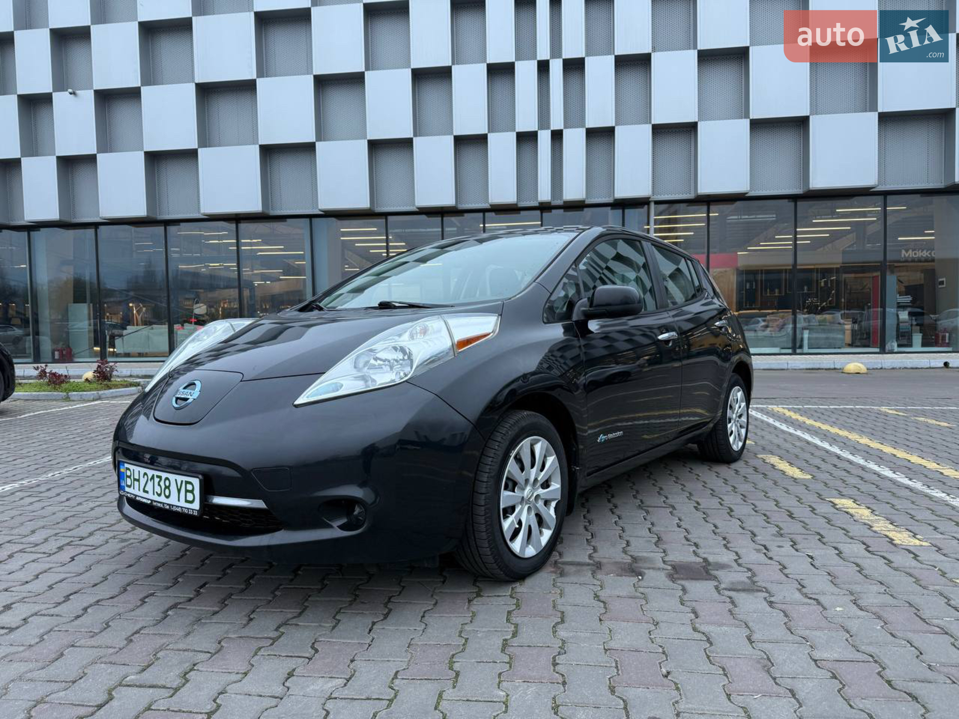 Nissan Leaf, 2014