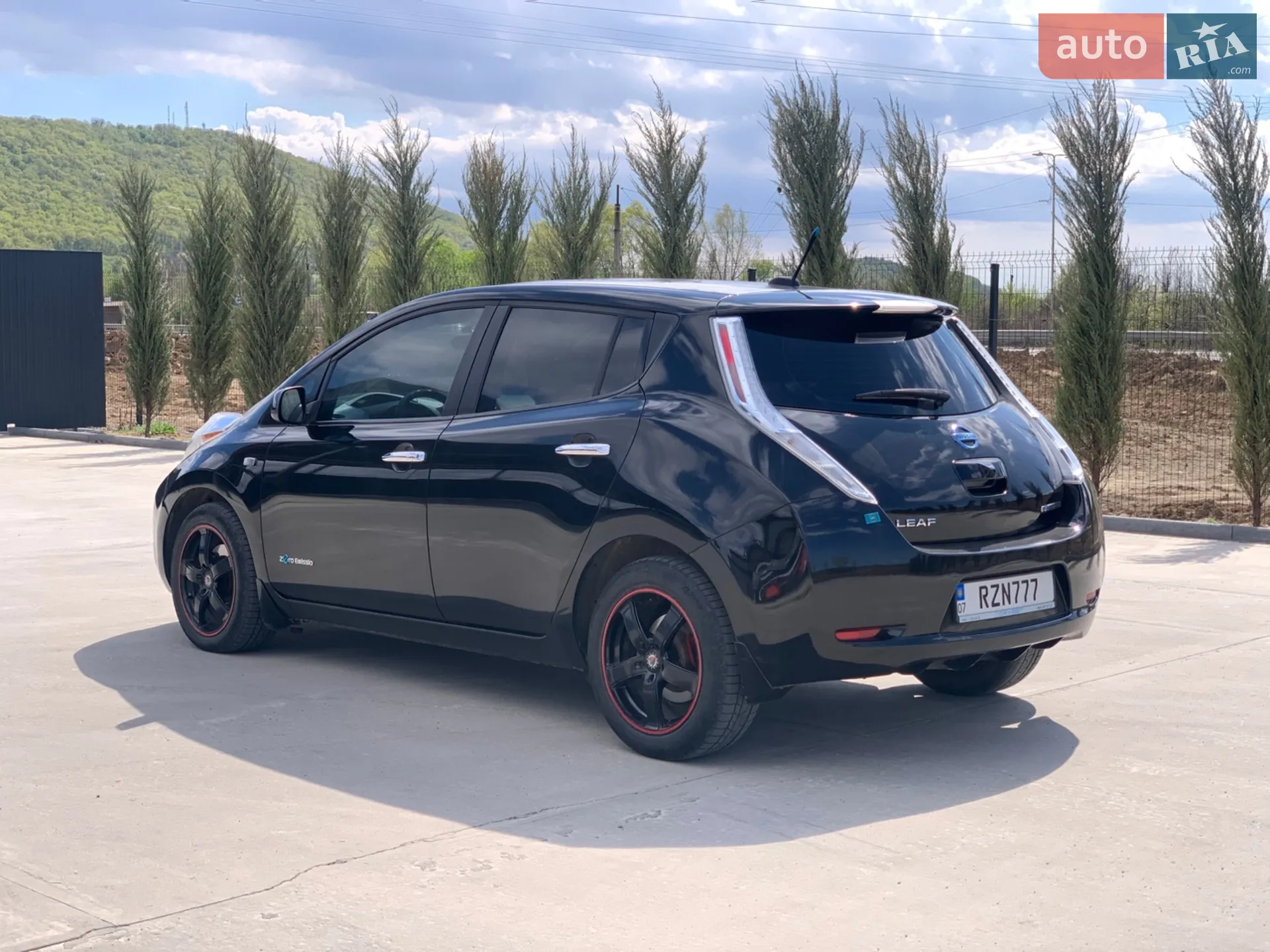 Nissan Leaf 2014 — 1