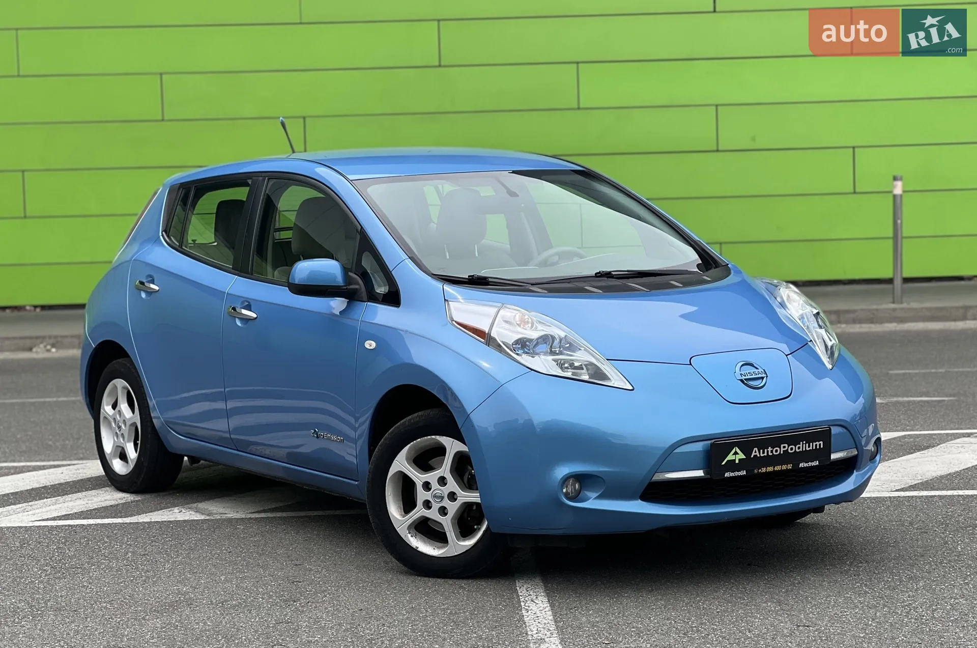 Nissan Leaf, 2012