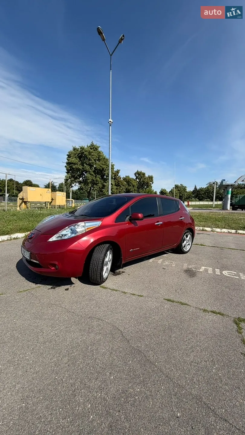Nissan Leaf, 2014
