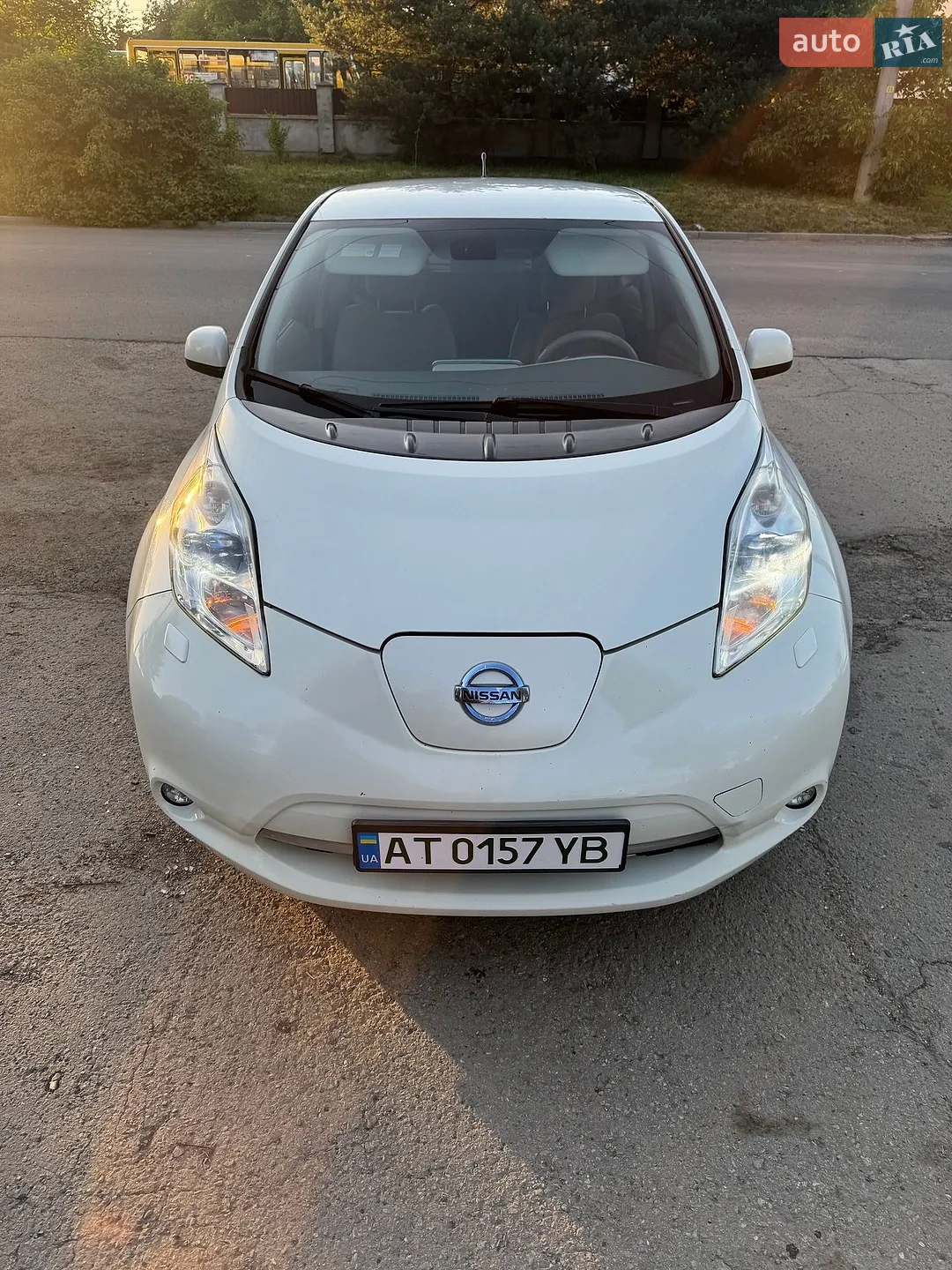 Nissan Leaf, 2011