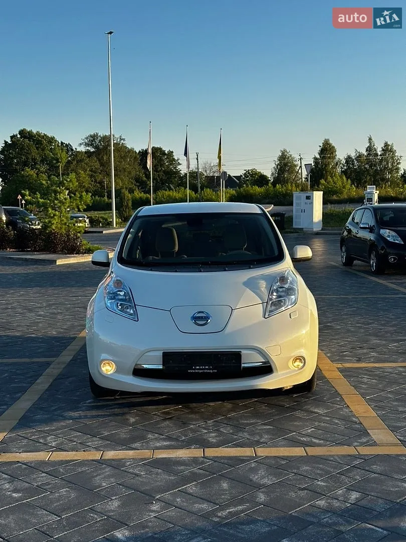 Nissan Leaf, 2013