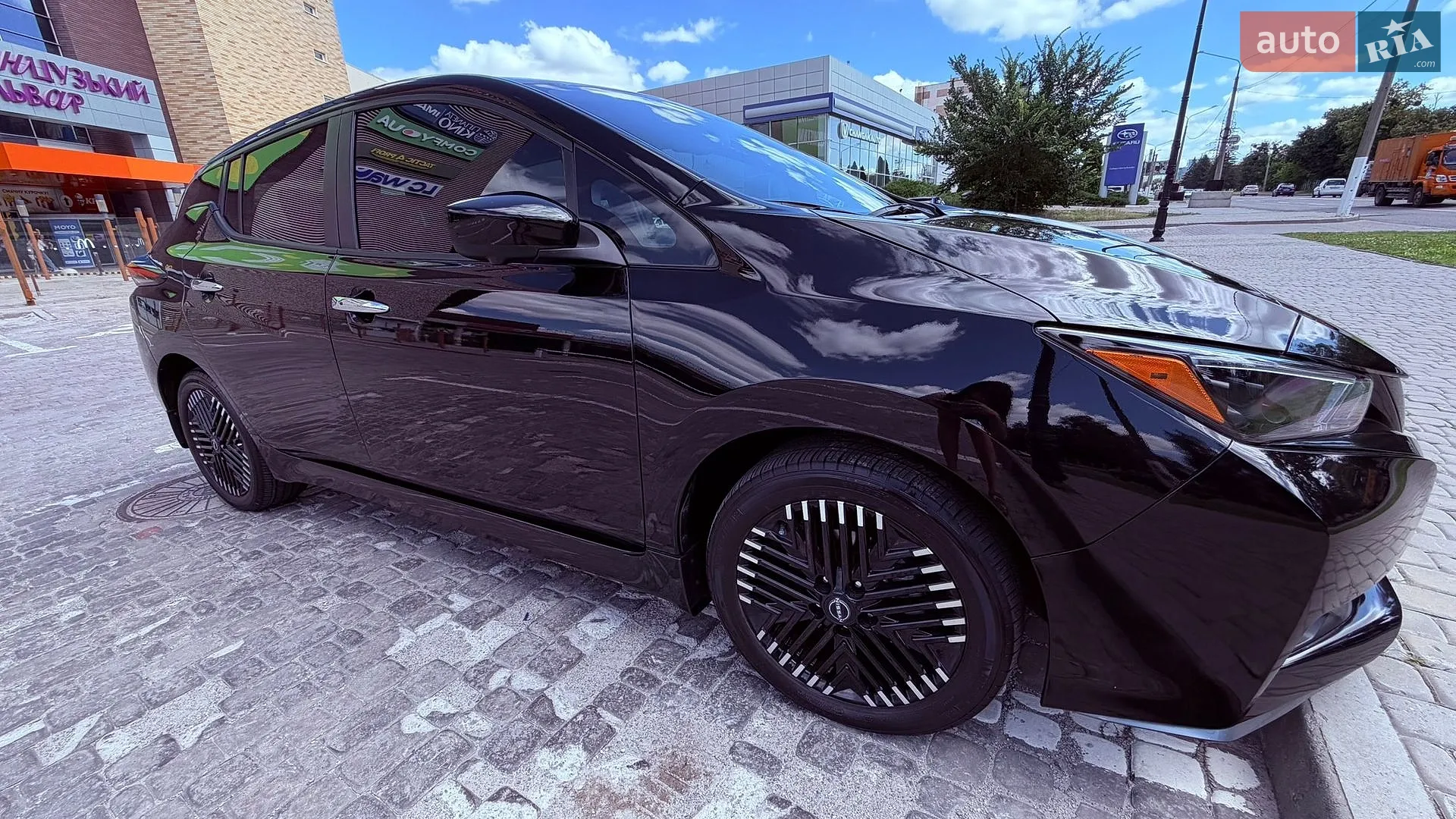 Nissan Leaf, 2023