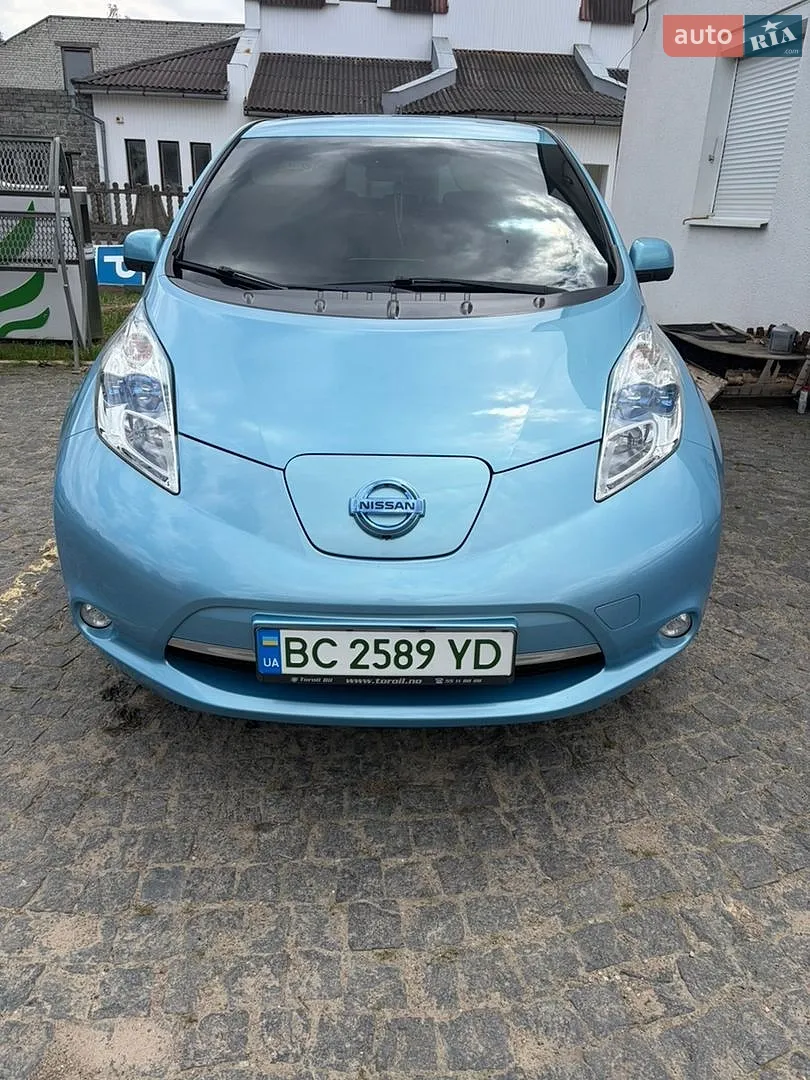 Nissan Leaf, 2015