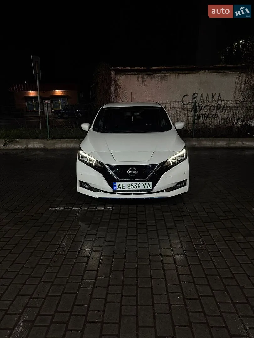 Nissan Leaf, 2020