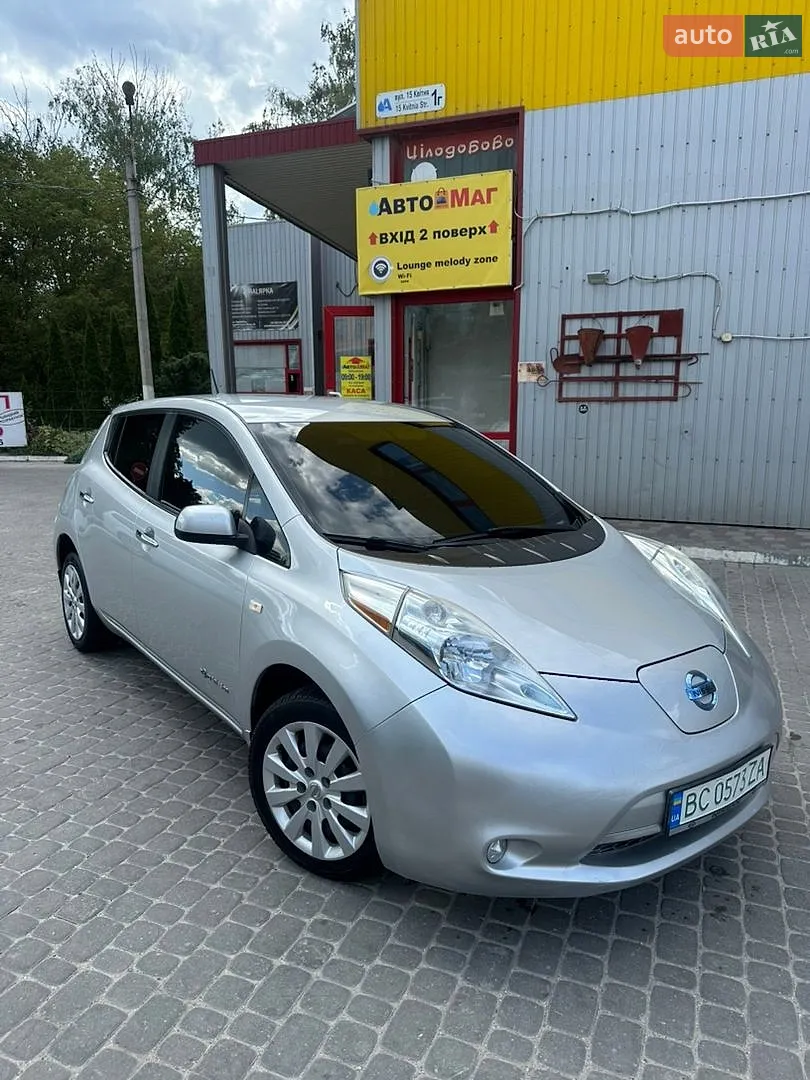 Nissan Leaf, 2015