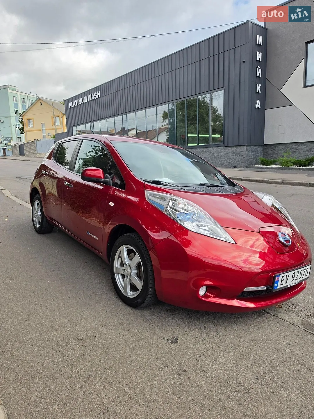 Nissan Leaf, 2015