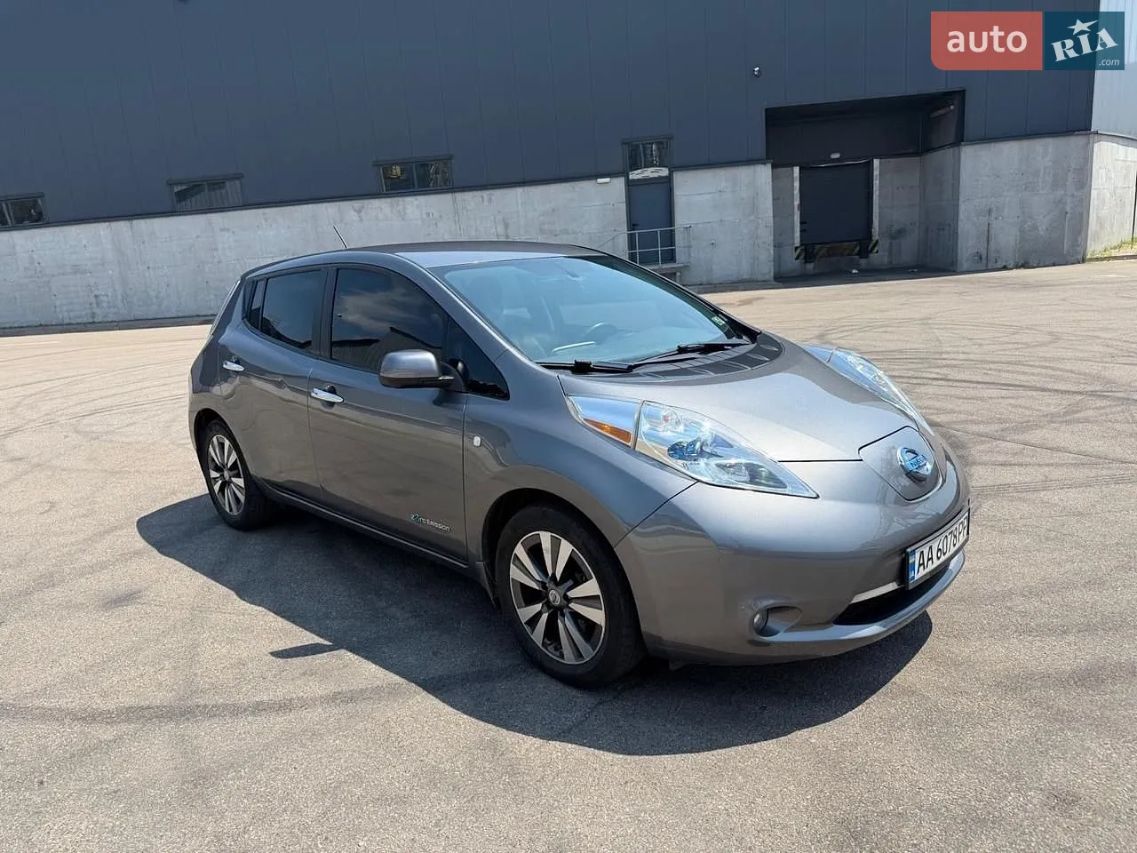Nissan Leaf, 2015