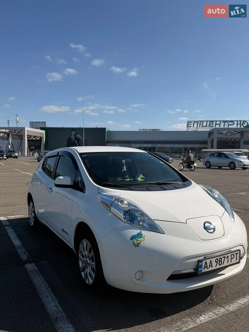 Nissan Leaf, 2014