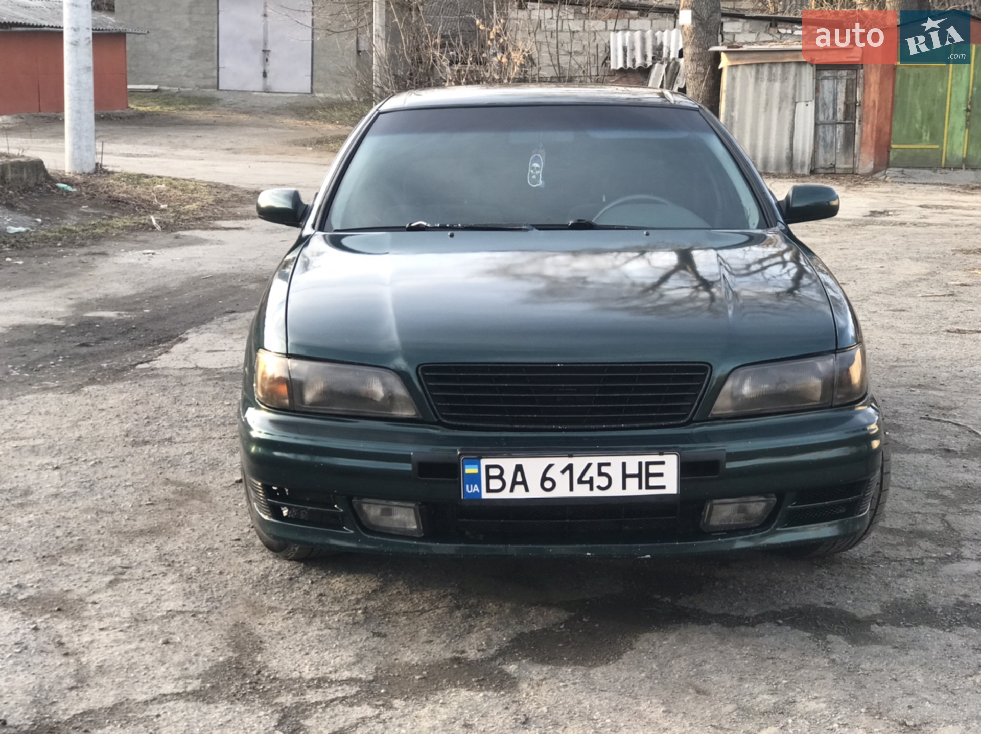 Nissan Maxima, 1998