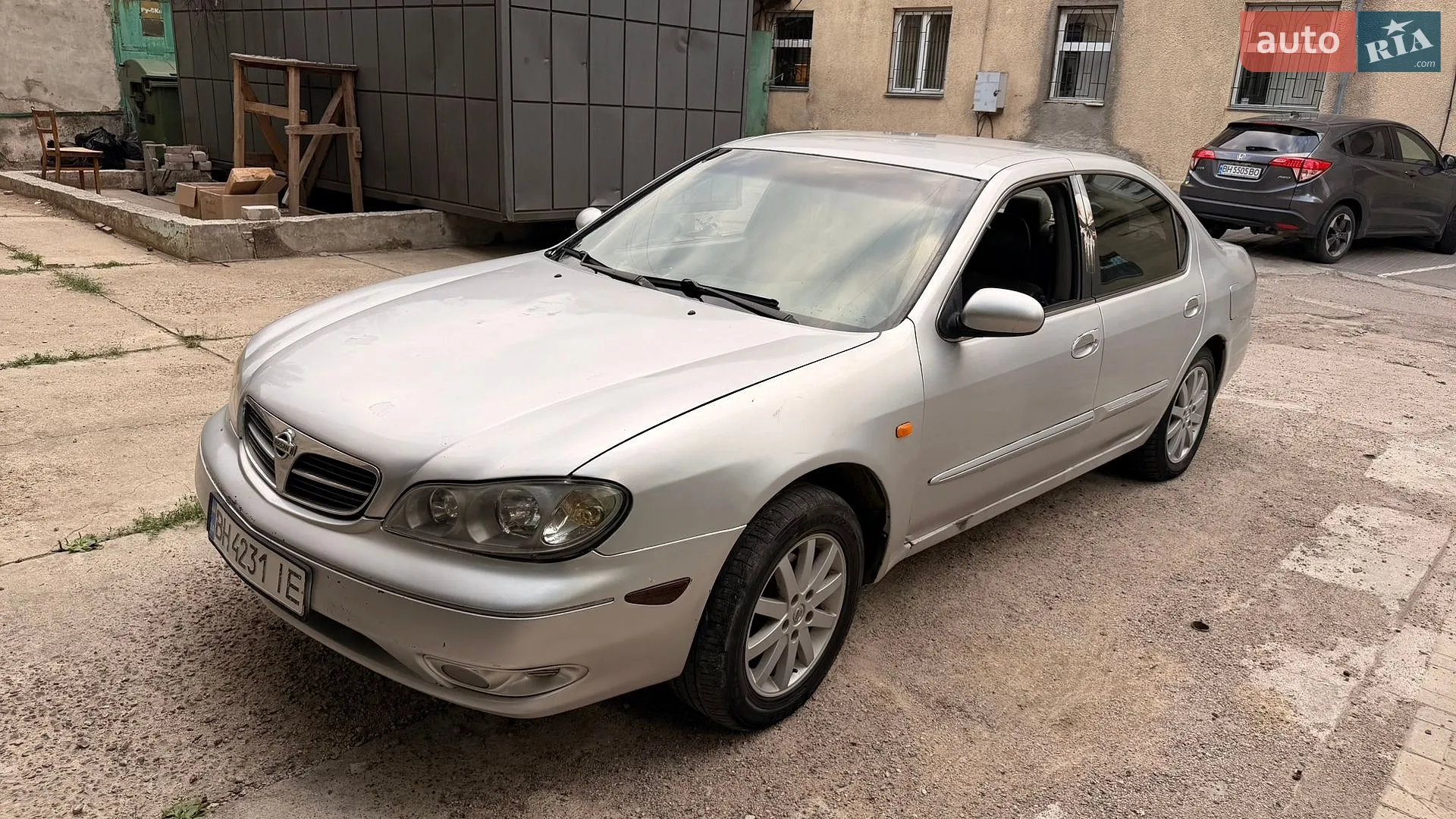 Nissan Maxima, 2000