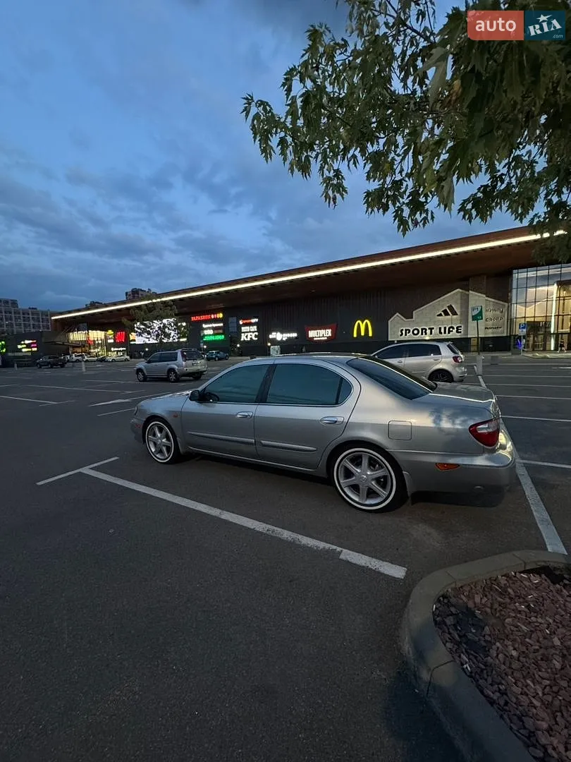 Nissan Maxima, 2005