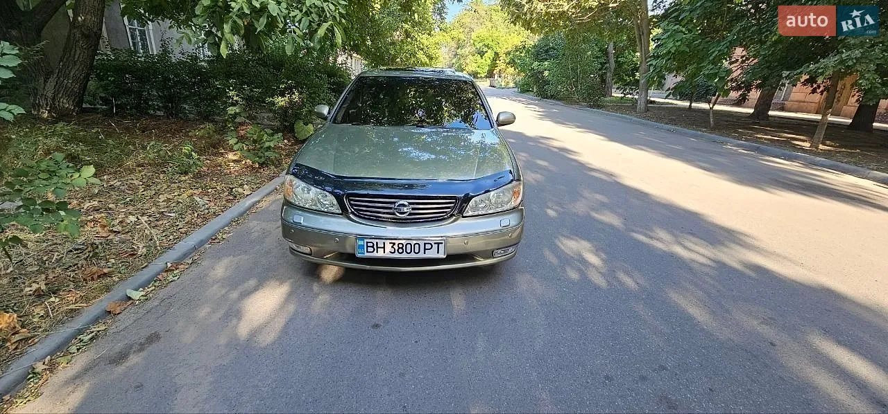 Nissan Maxima, 2001