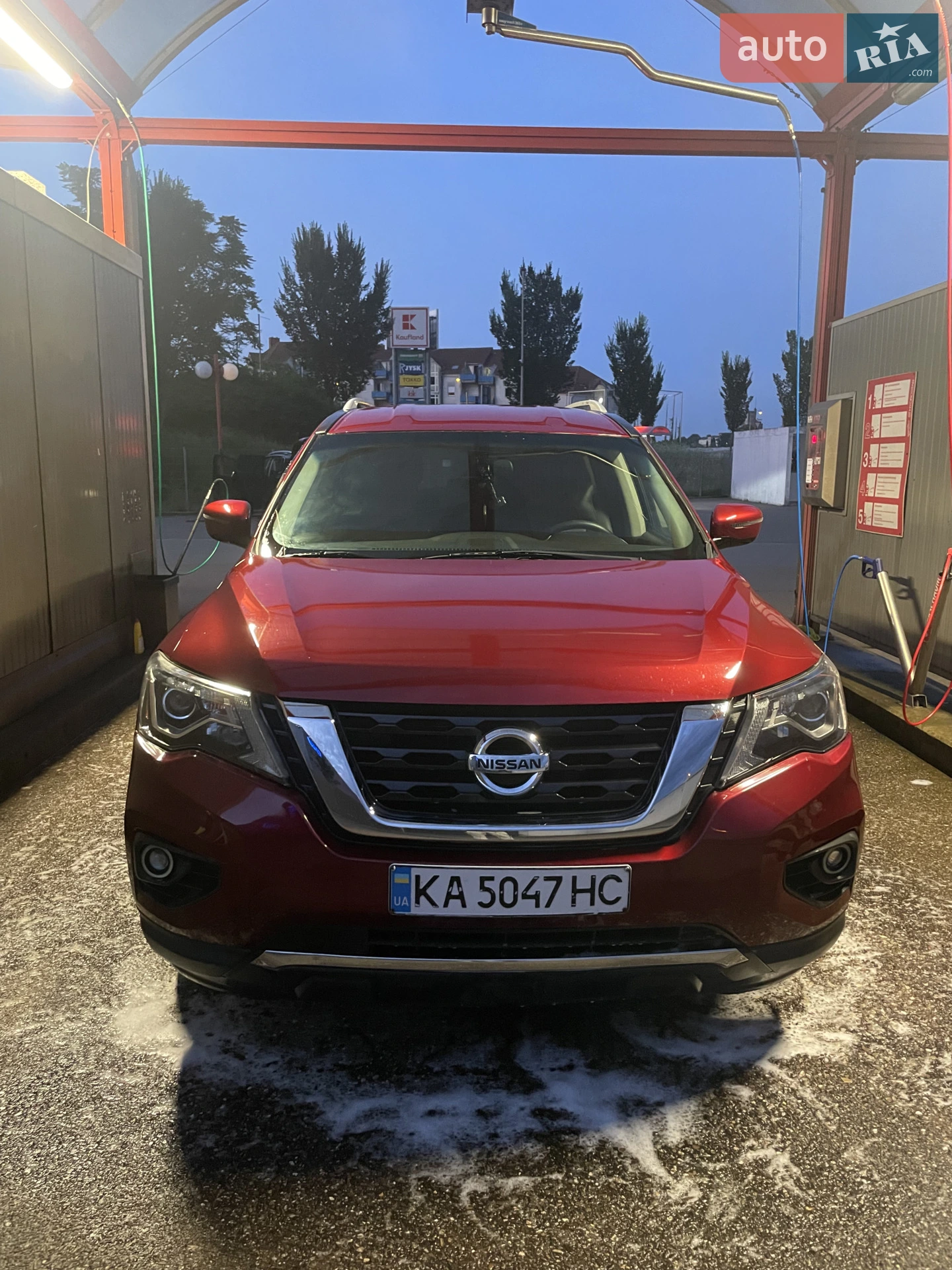 Nissan Pathfinder, 2017