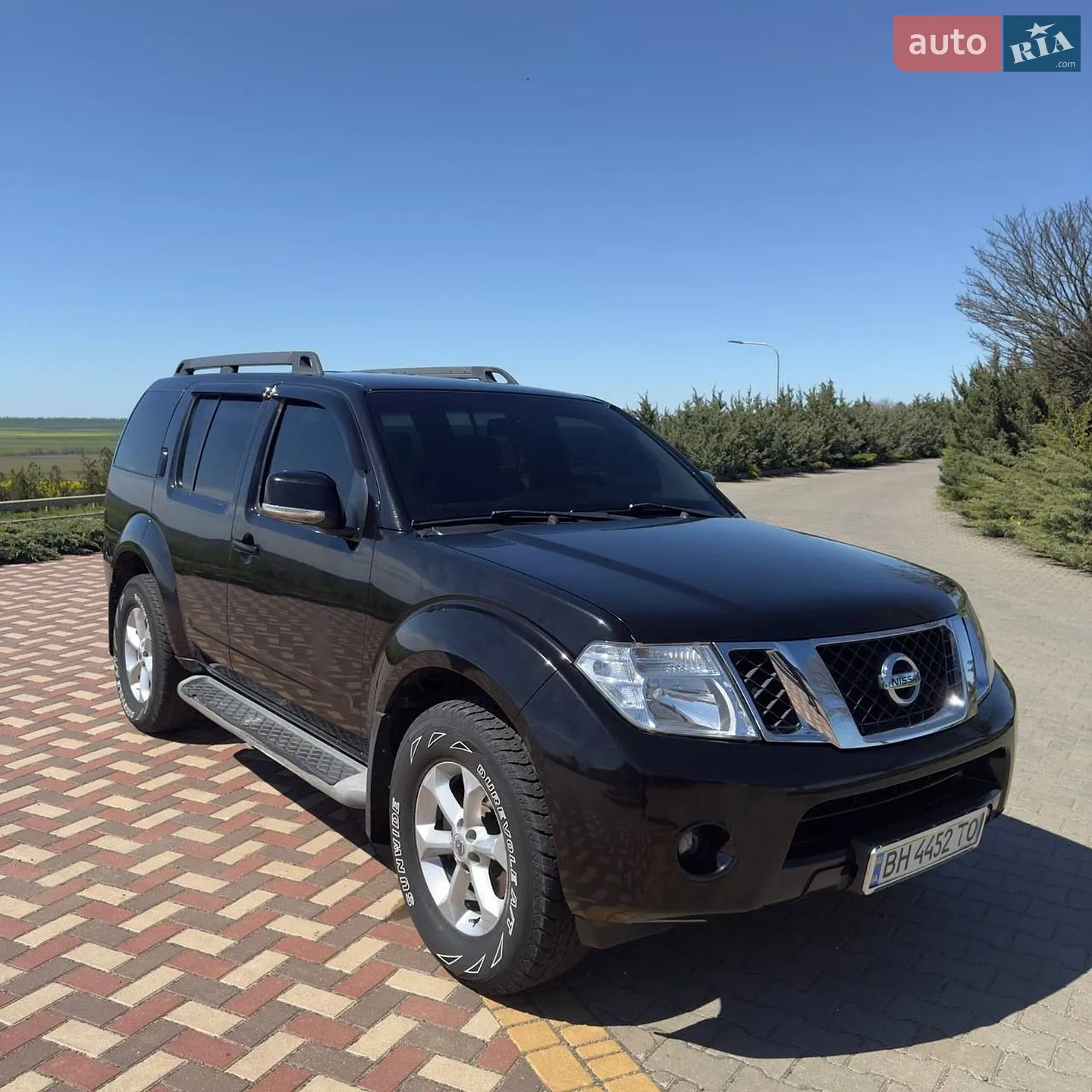 Nissan Pathfinder, 2012