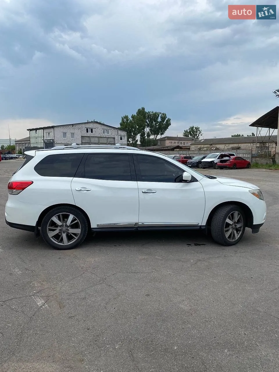 Nissan Pathfinder, 2014