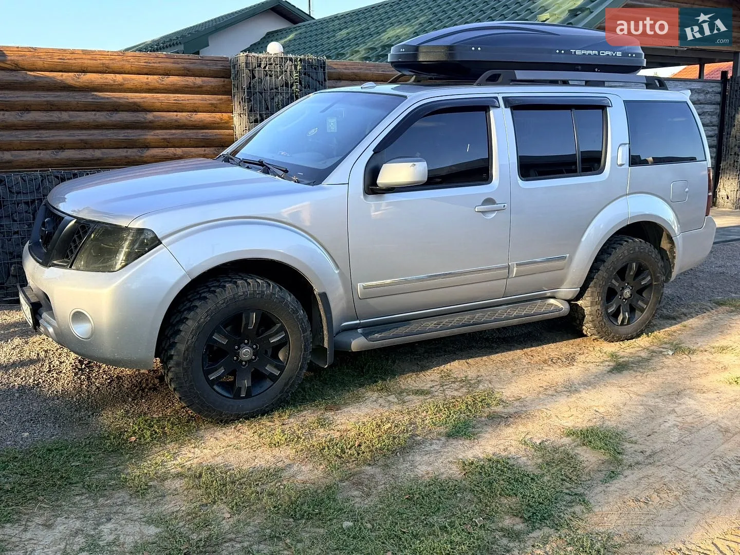 Nissan Pathfinder, 2007