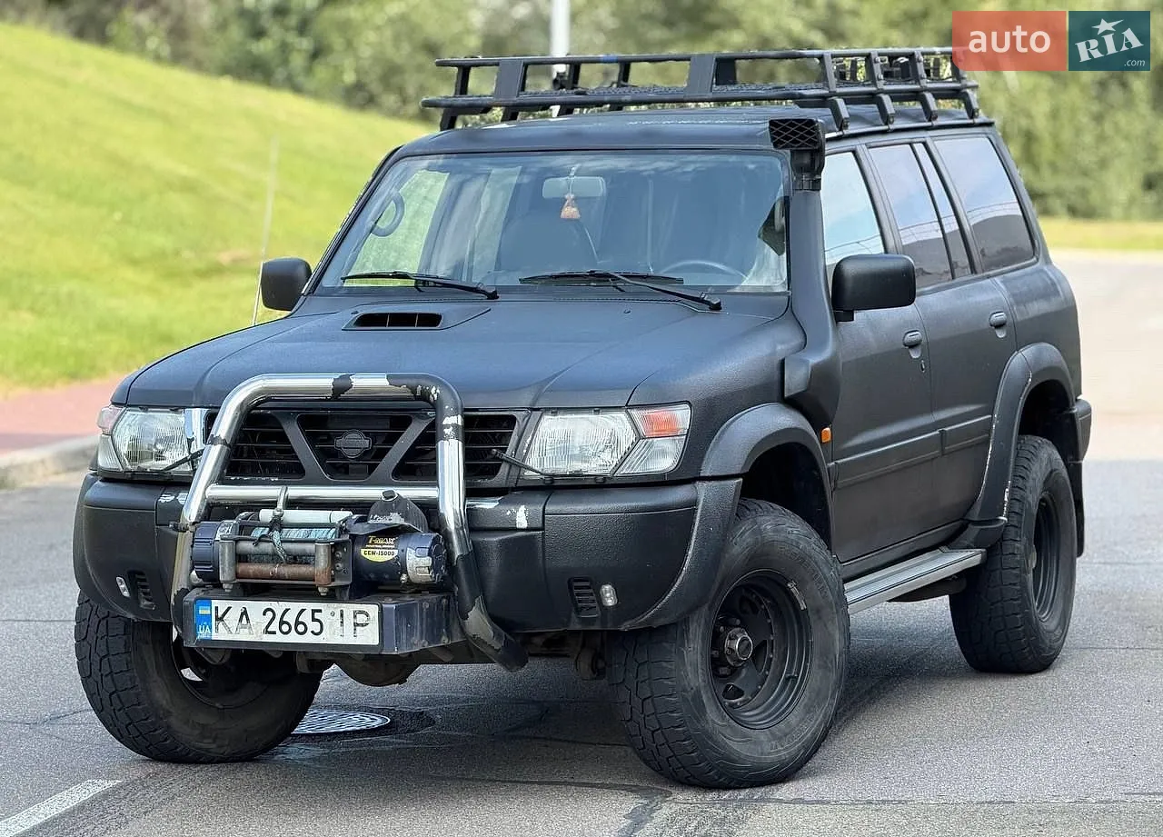 Nissan Patrol, 2000