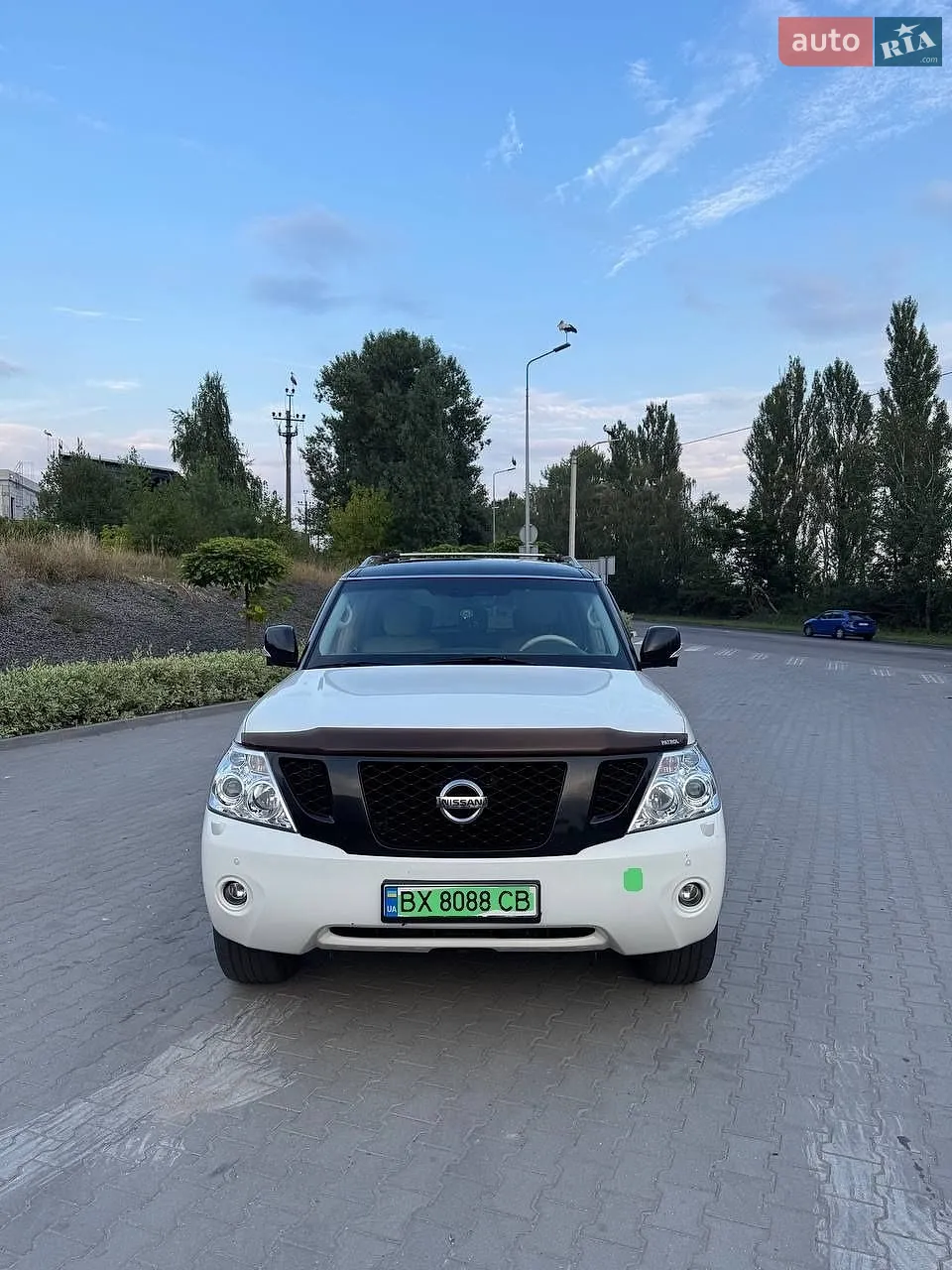 Nissan Patrol, 2011