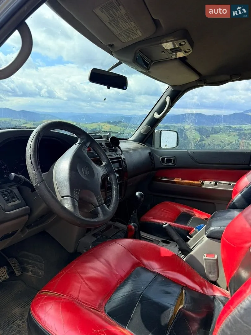 Nissan Patrol, 1999