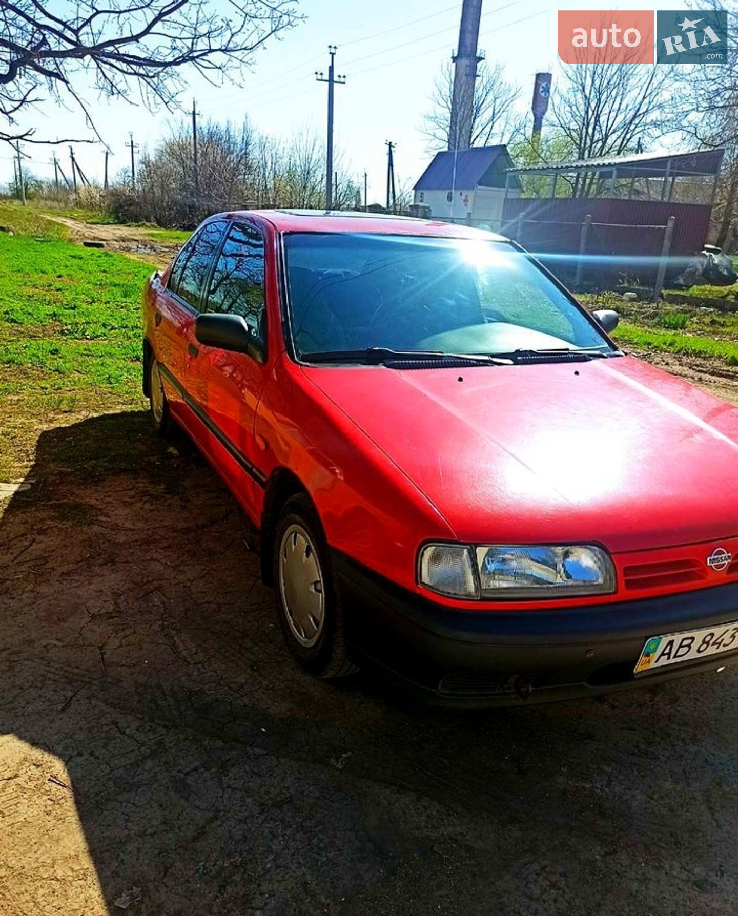 Nissan Primera, 1992