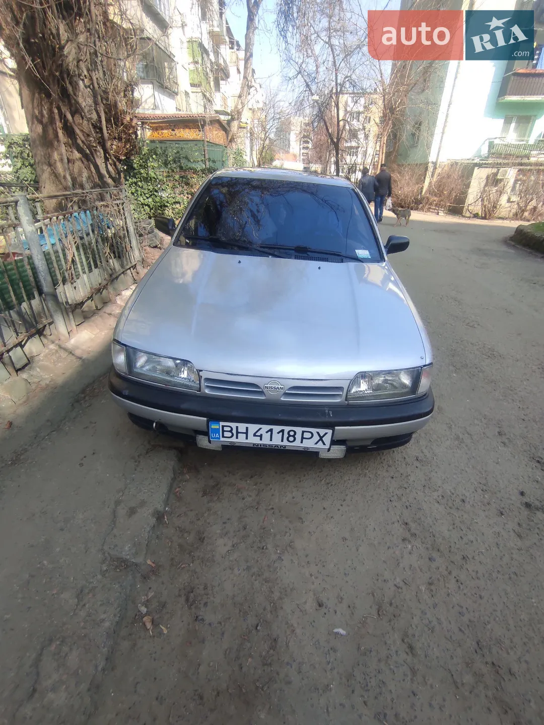 Nissan Primera, 1992