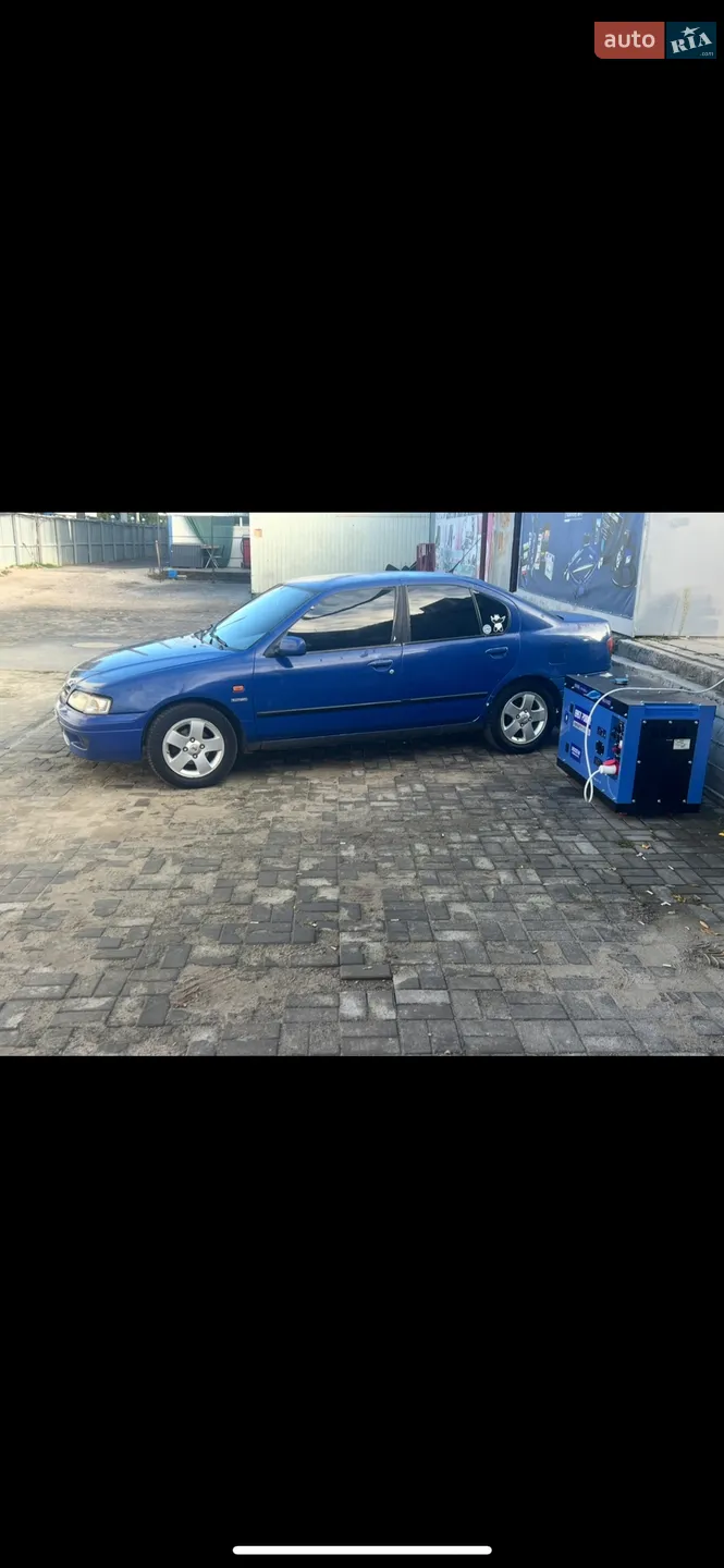 Nissan Primera, 1998
