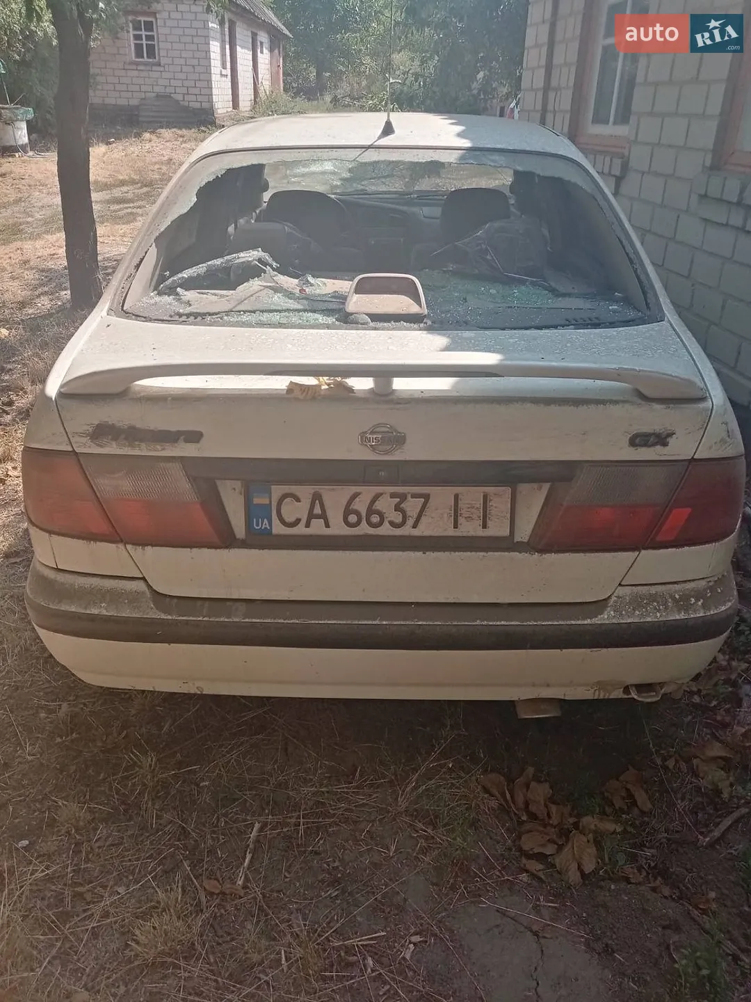 Nissan Primera, 1998