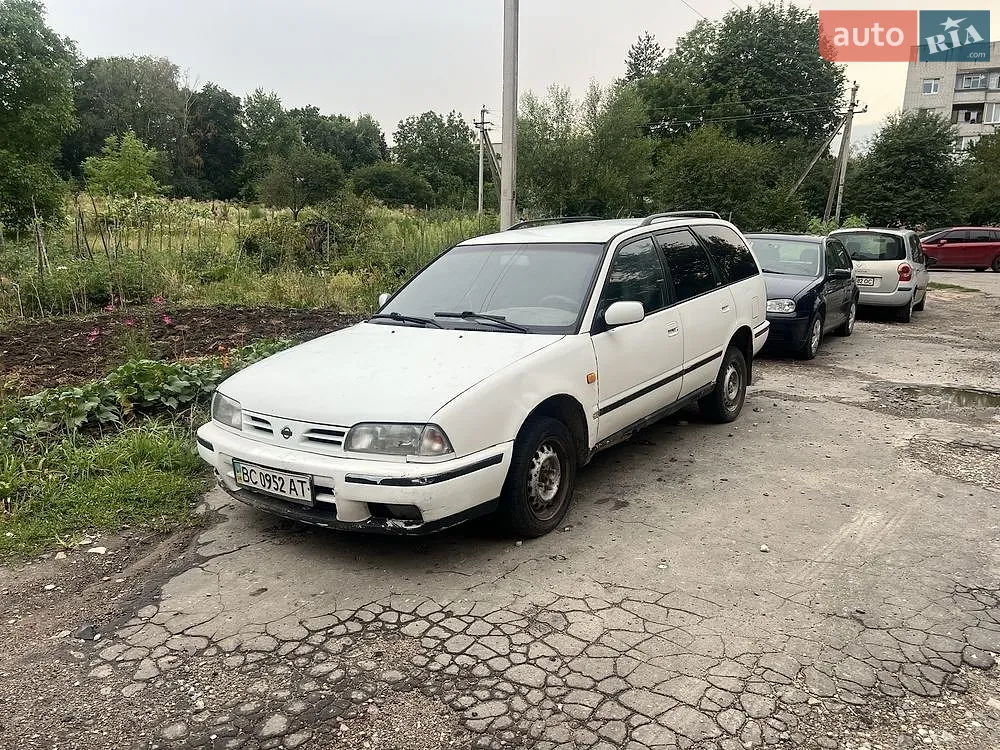 Nissan Primera, 1995