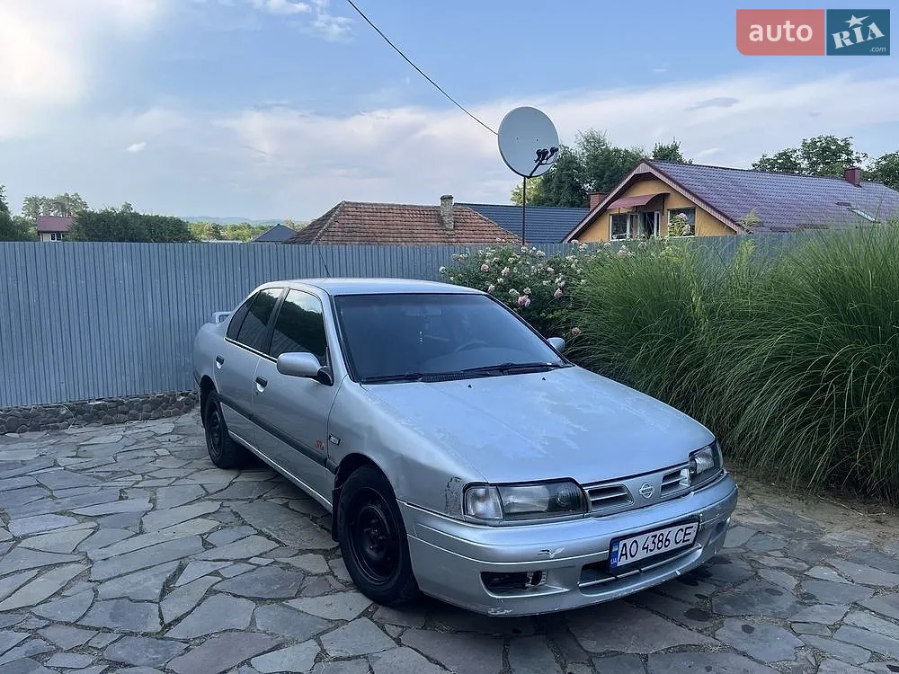 Nissan Primera, 1996