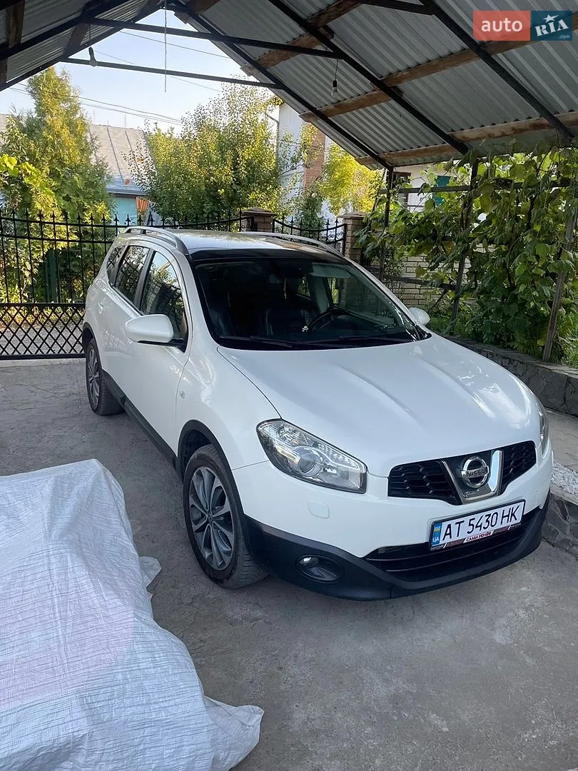 Nissan Qashqai+2, 2011