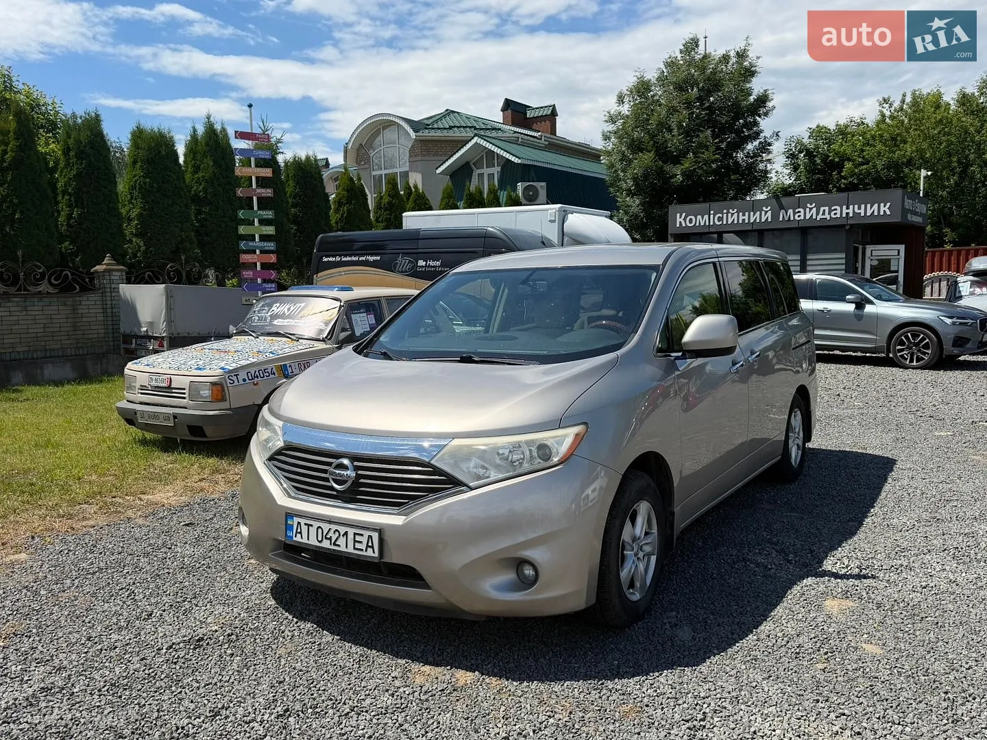 Nissan Quest, 2012