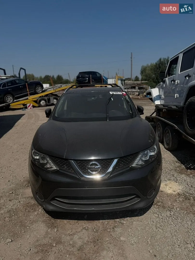 Nissan Rogue Sport, 2017
