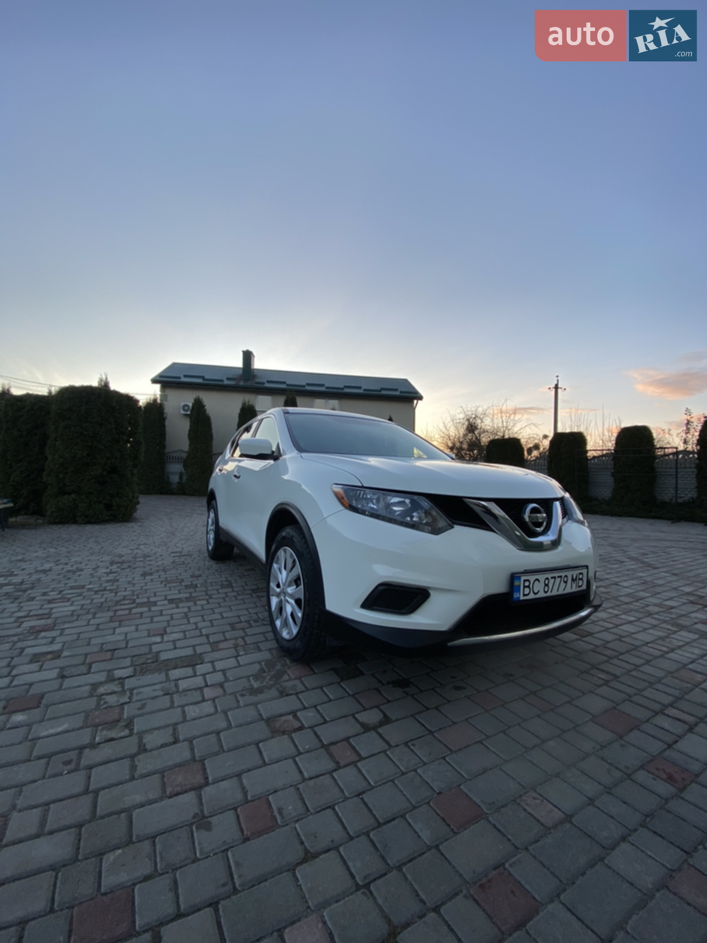 Nissan Rogue, 2015