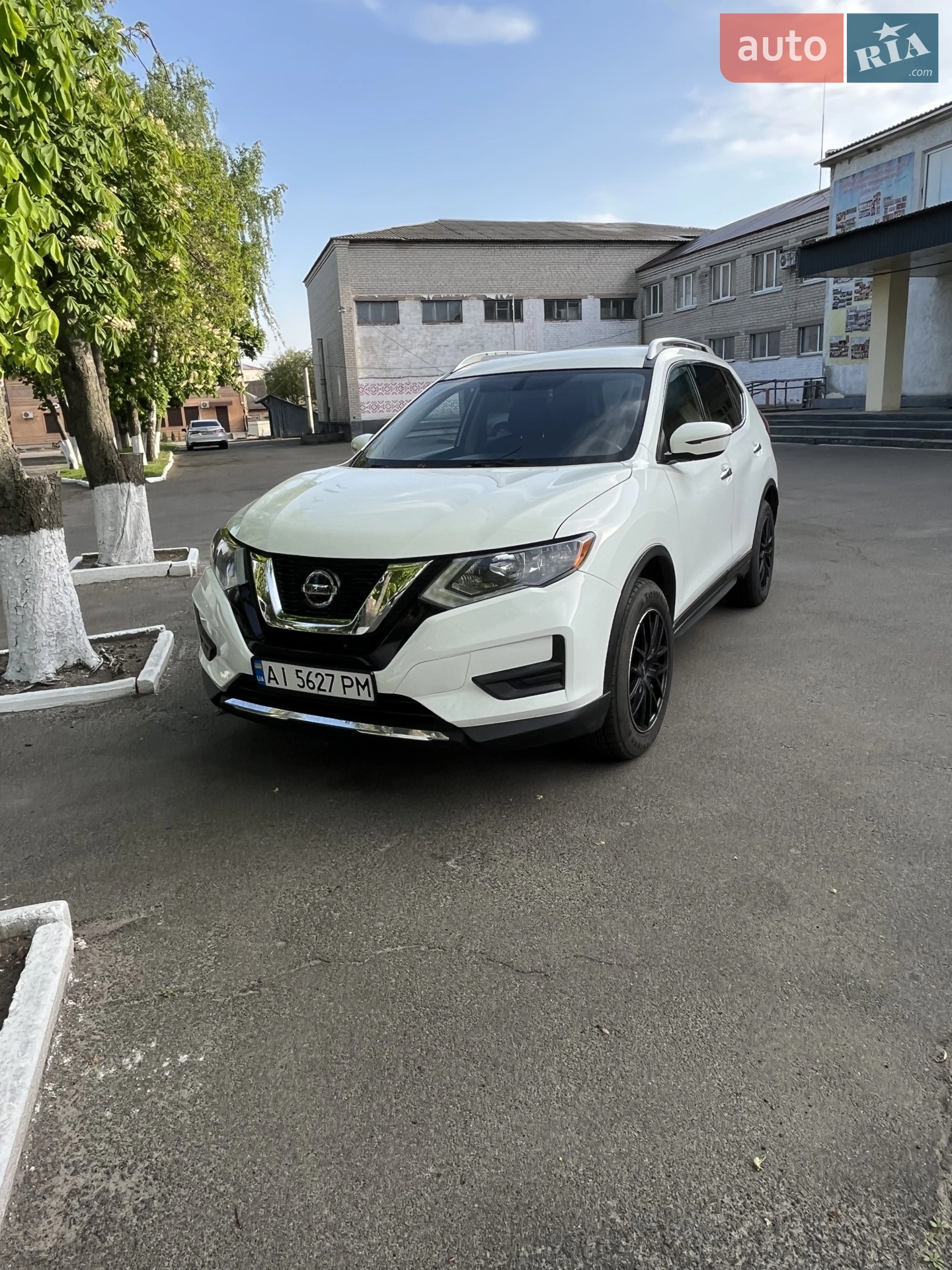 Nissan Rogue 2018 — 1
