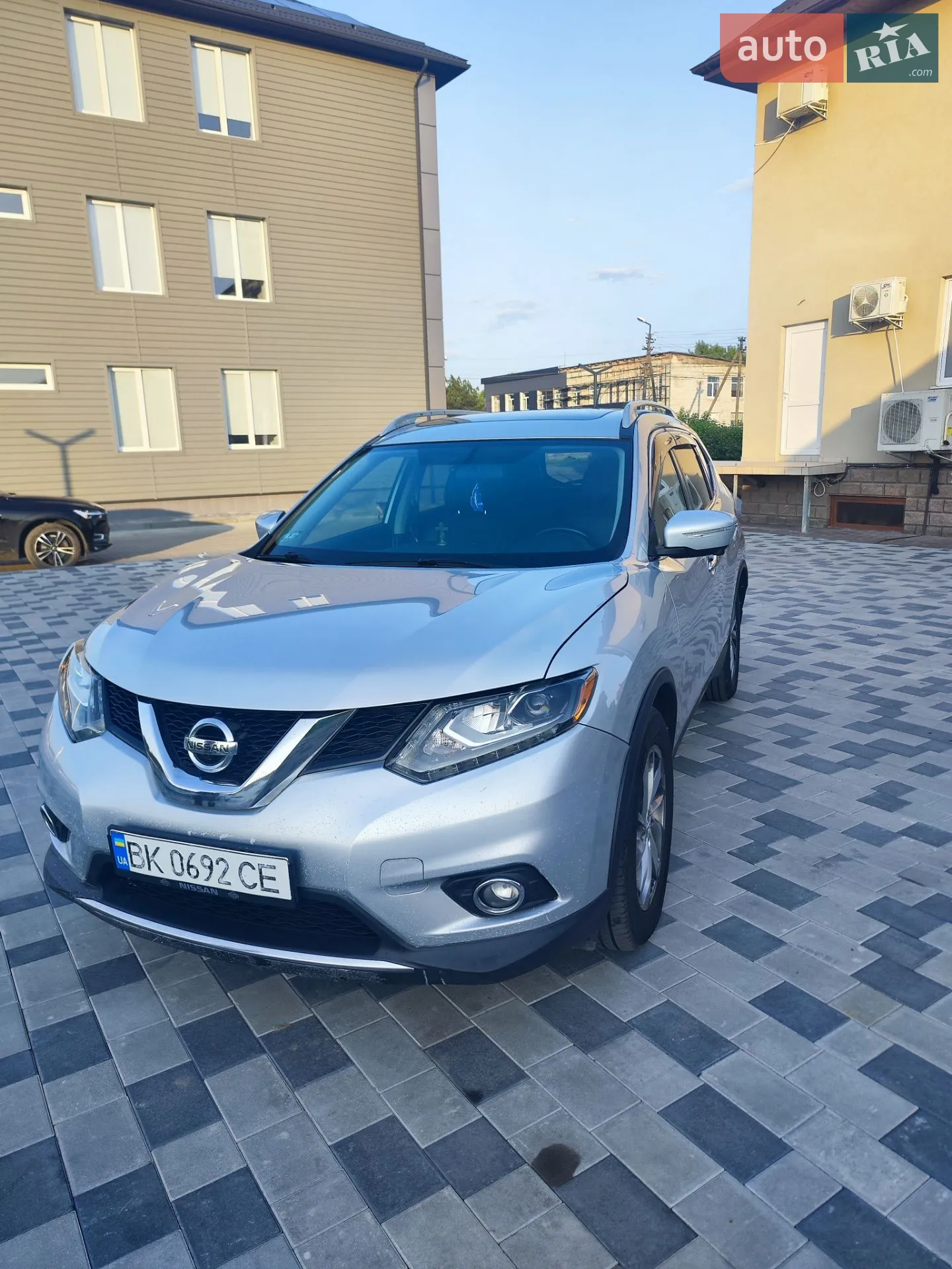 Nissan Rogue, 2014