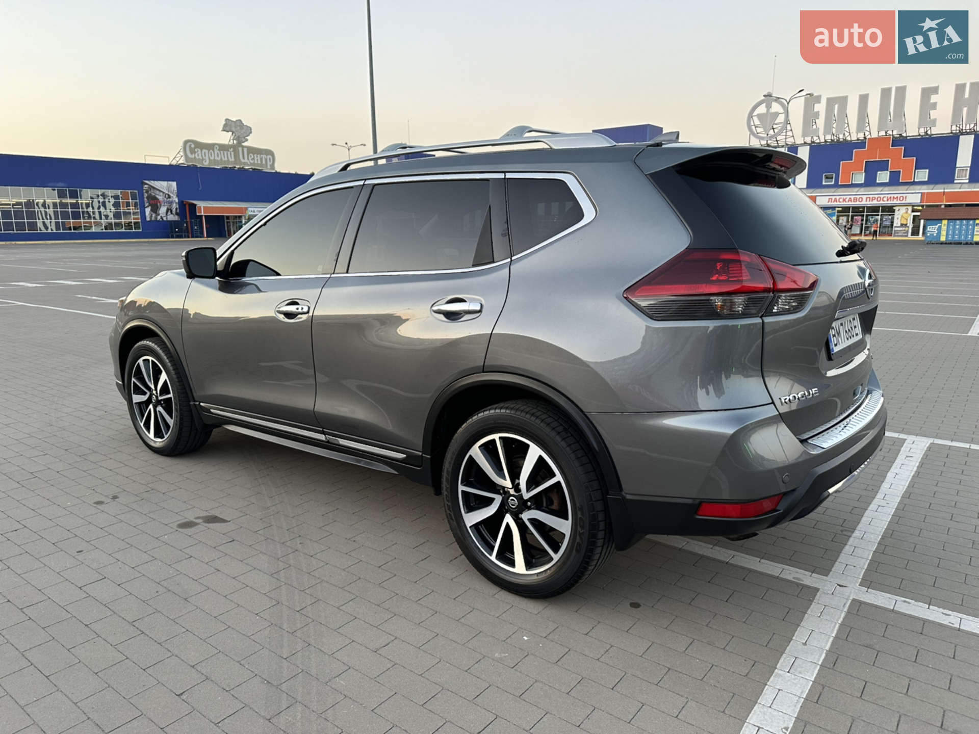 Nissan Rogue, 2019