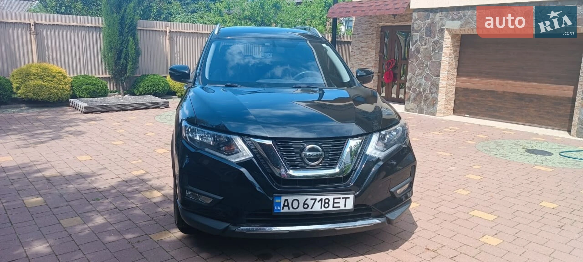 Nissan Rogue, 2017