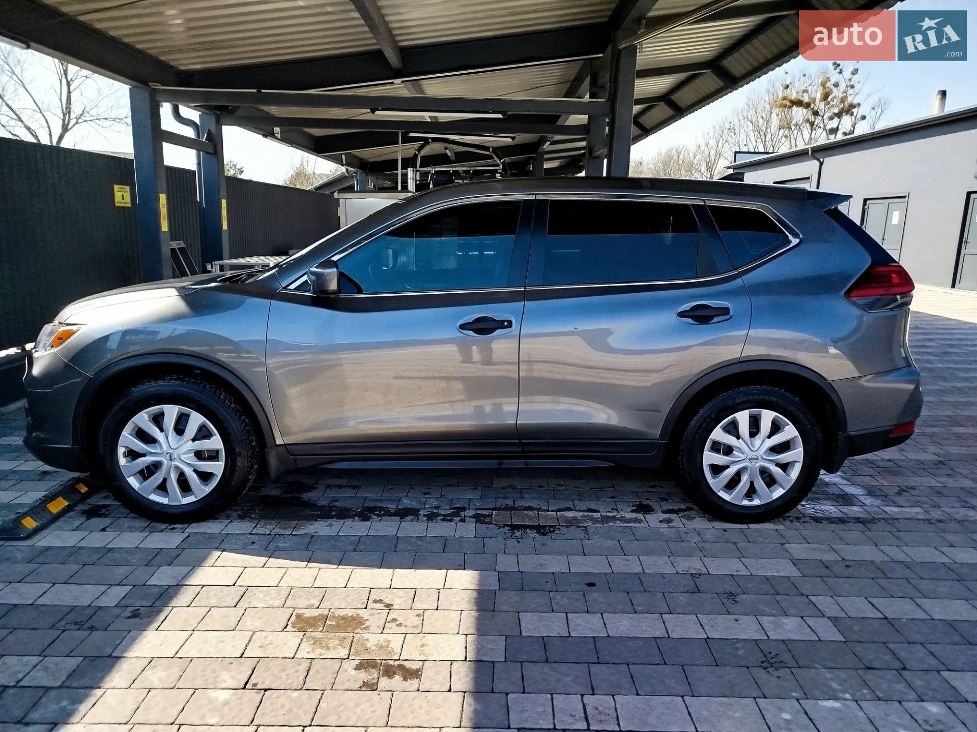 Nissan Rogue, 2017