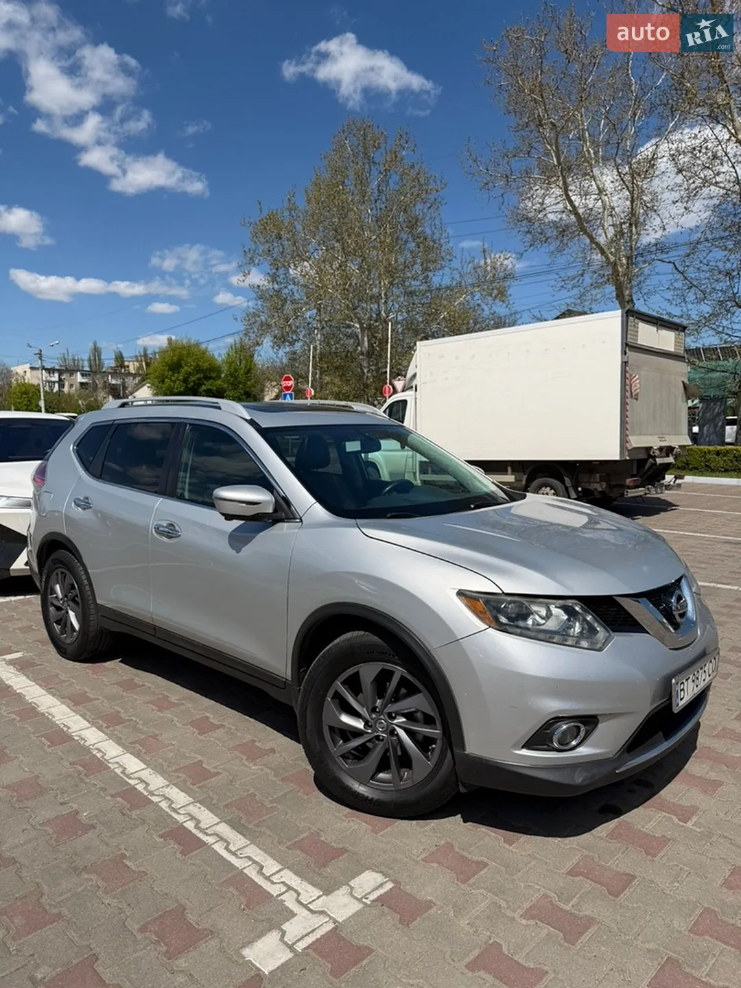 Nissan Rogue, 2015