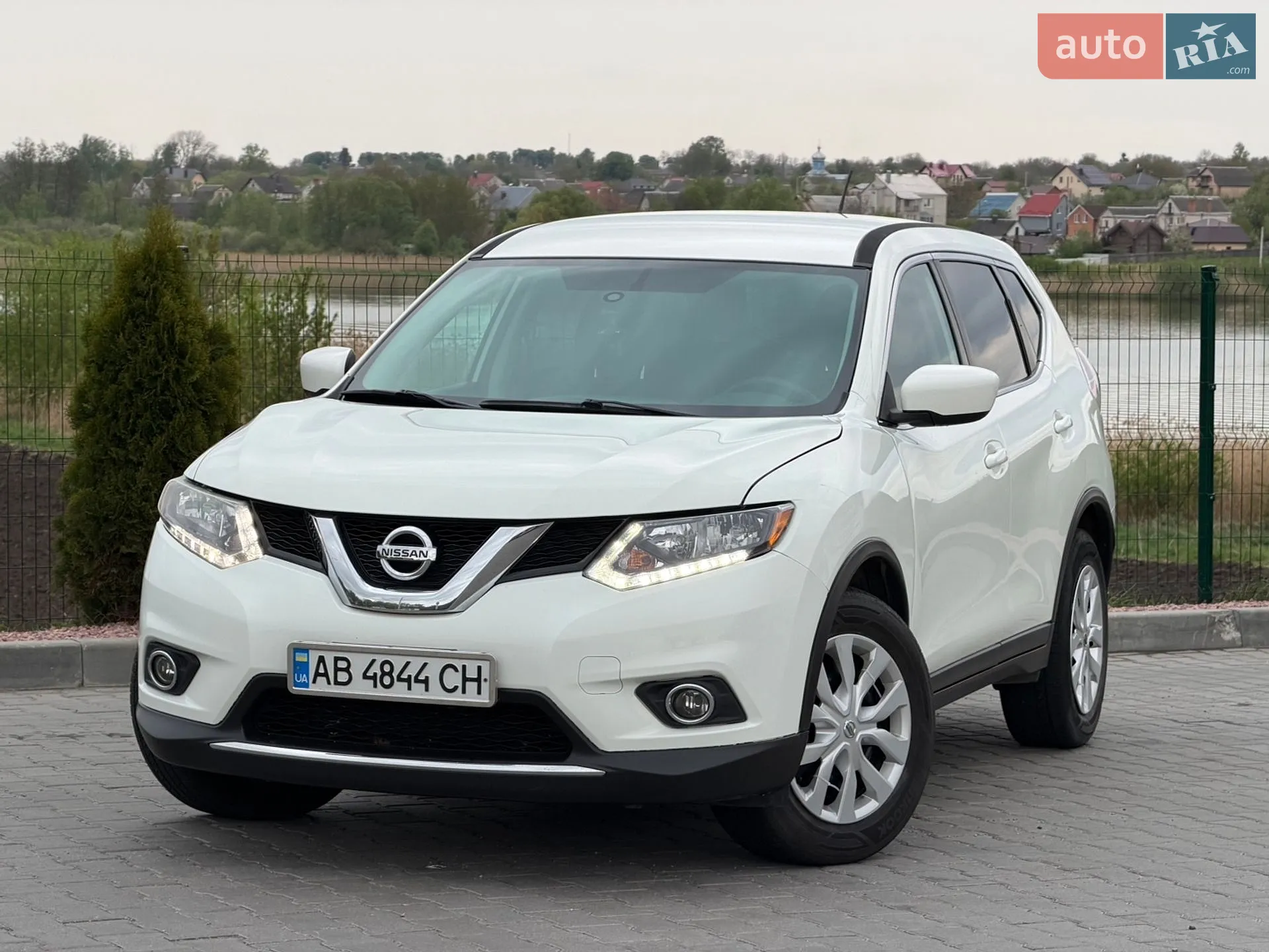 Nissan Rogue, 2016