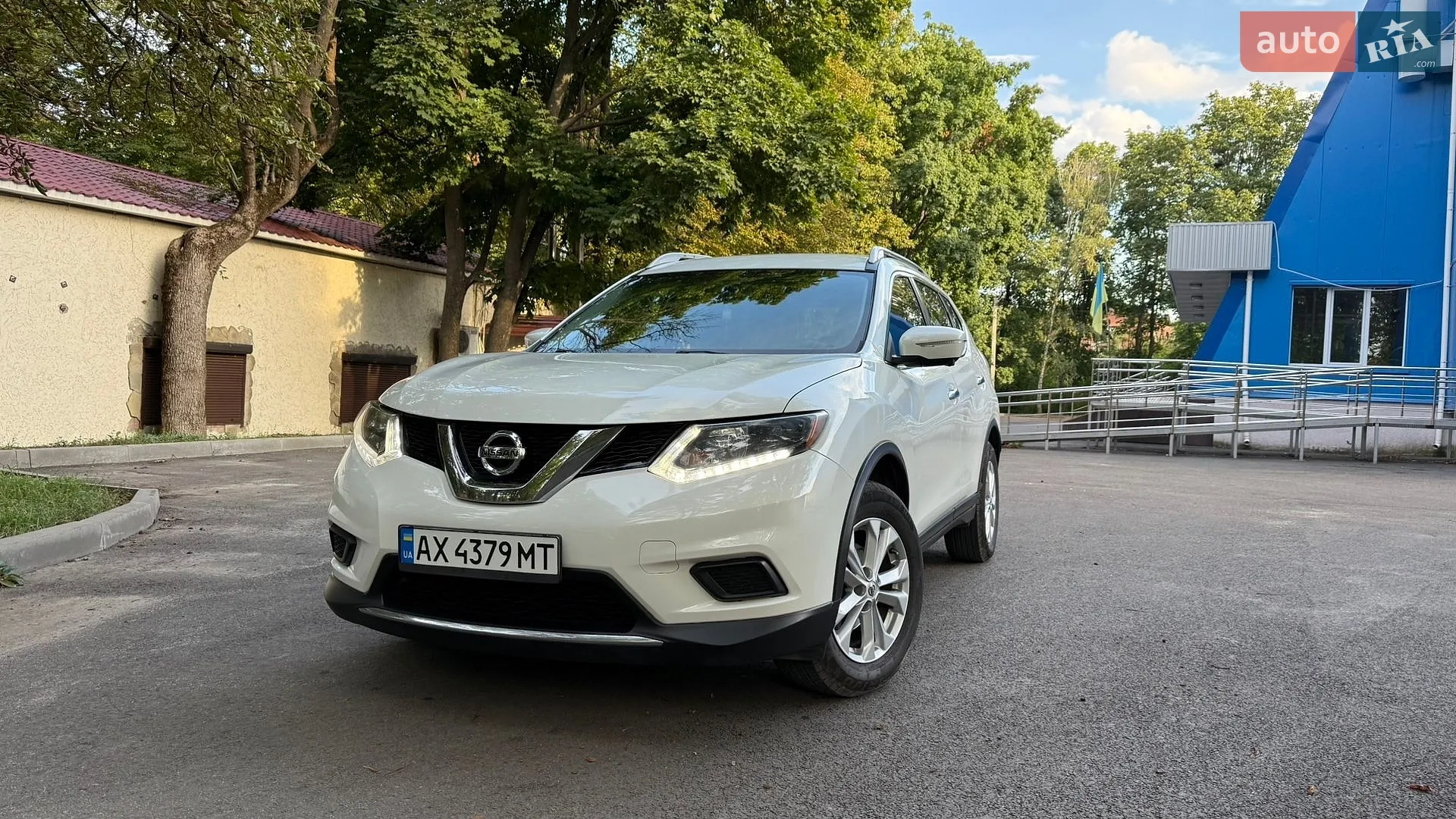 Nissan Rogue, 2015