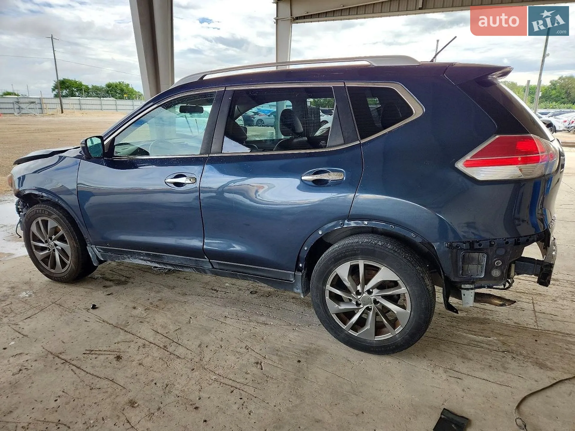 Nissan Rogue, 2016