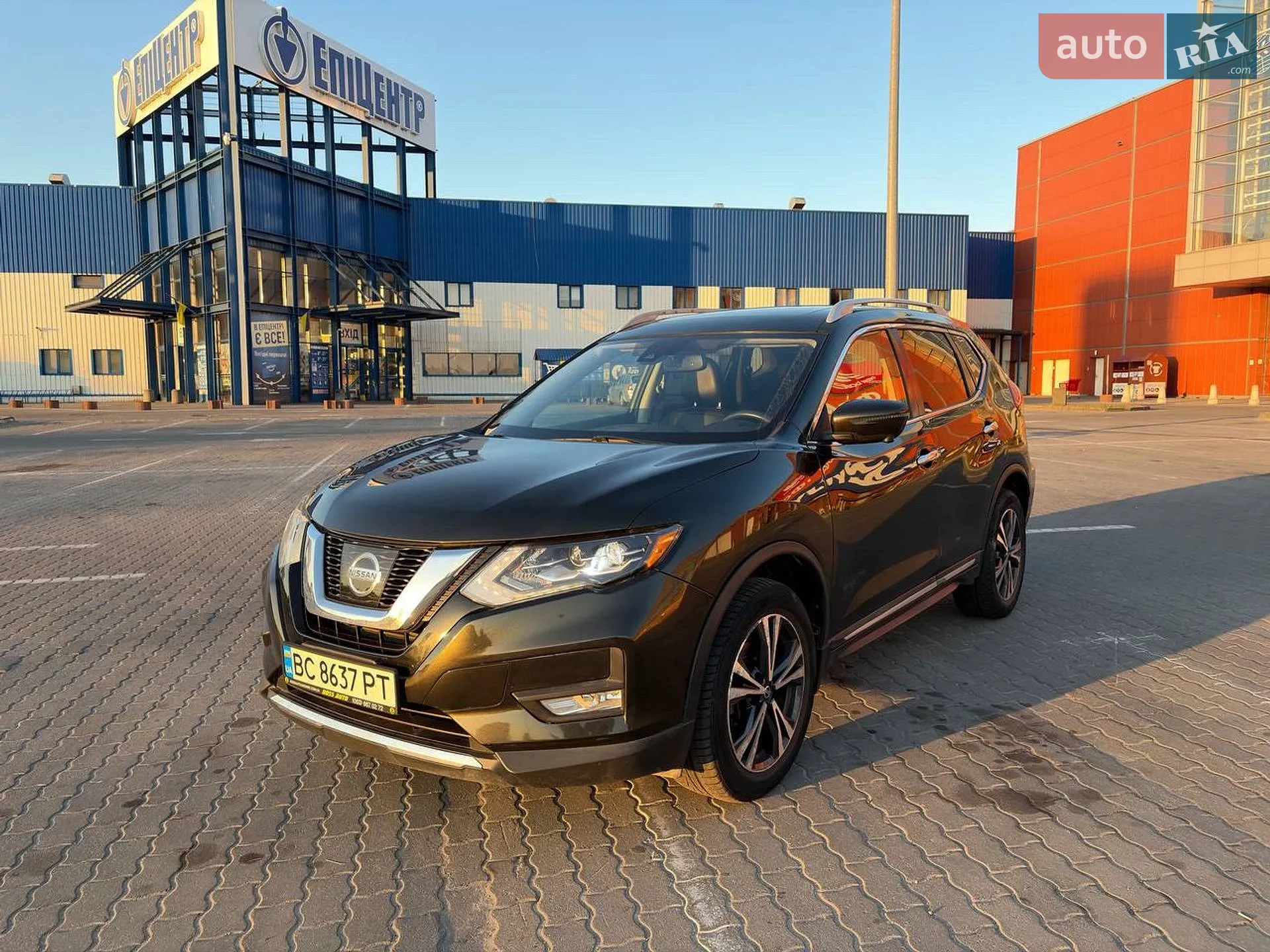 Nissan Rogue, 2017